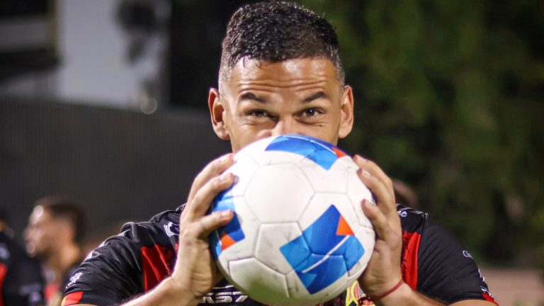 Isaac Díaz, el goleador de la Primera Rueda de la Liga de Ascenso Caixun