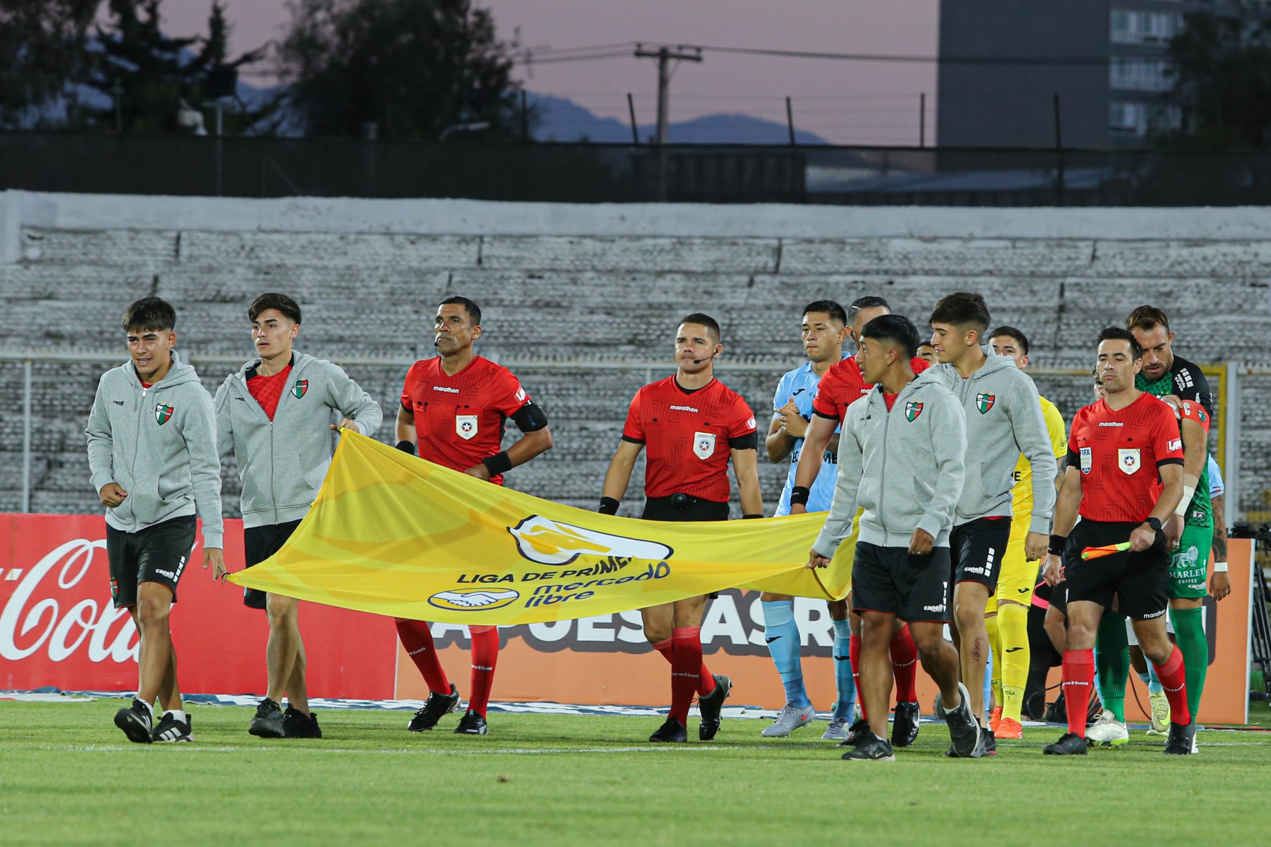 Trực tiếp V League hôm nay và những điểm nhấn từ giải Chile