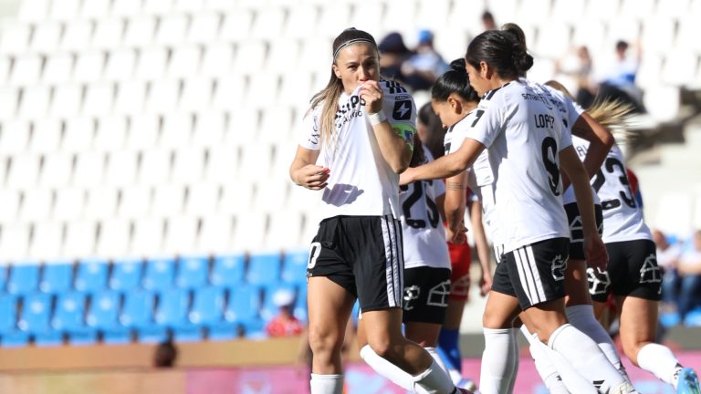 Colo-Colo se quedó con el clásico frente a Universidad Católica