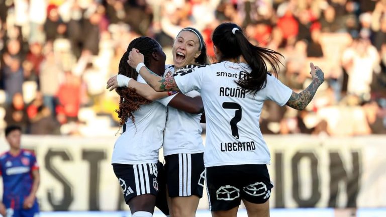 Colo-Colo se llevó el Superclásico 54 del fútbol femenino chileno