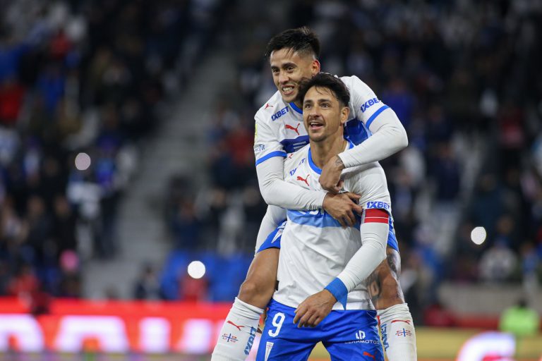 La UC abre la fecha 18 de la Liga de Primera Mercado Libre con una victoria ante Cobresal
